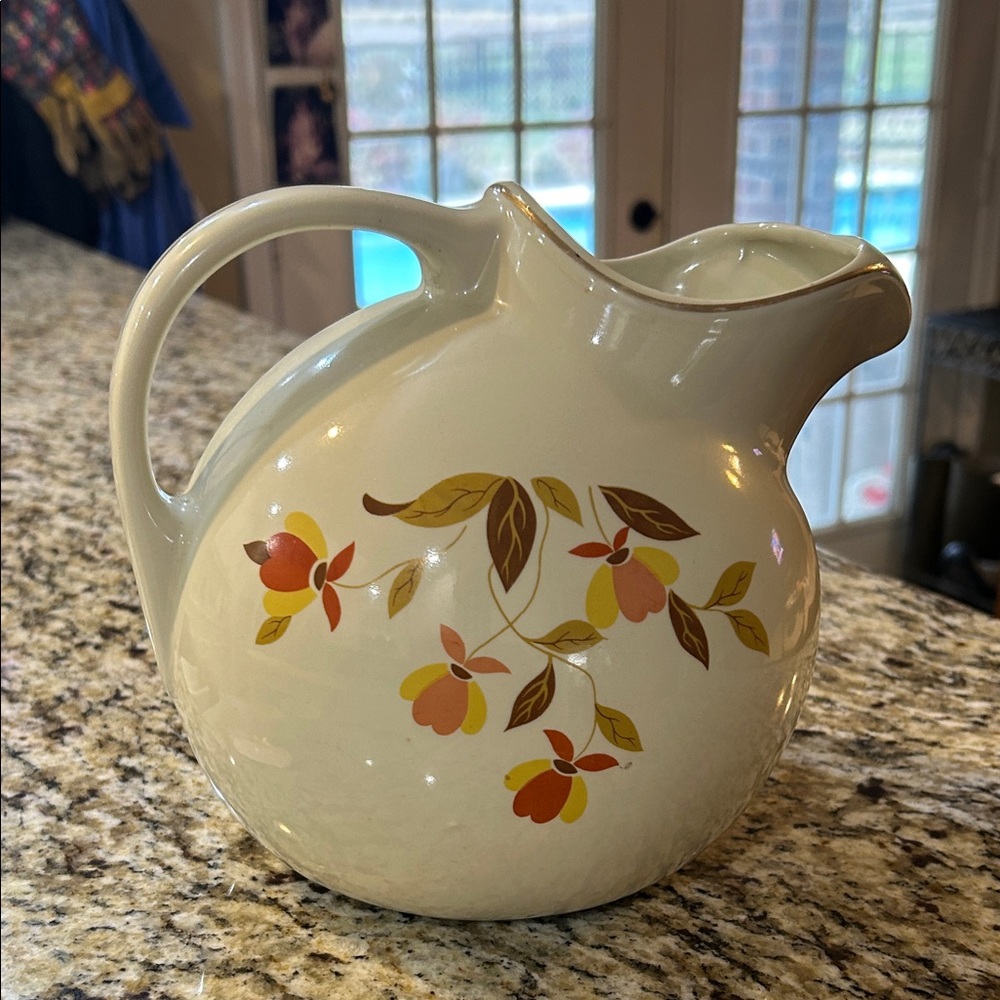 Vintage 1930s-1940s Hall China #3 Ball Jug pitcher featuring the "Autumn Leaf"